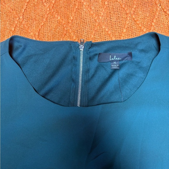 NWT Lulu's Green Fit and Flare Mini Dress with Flutter Sleeves - Picture 5 of 8